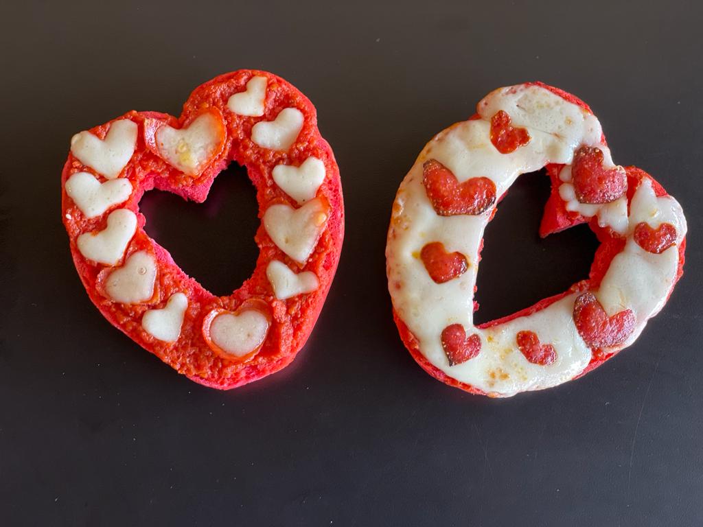 valentine heart shape pizza bagel