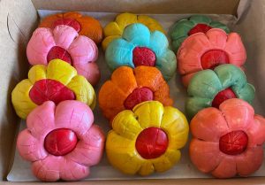 flower shaped bagels