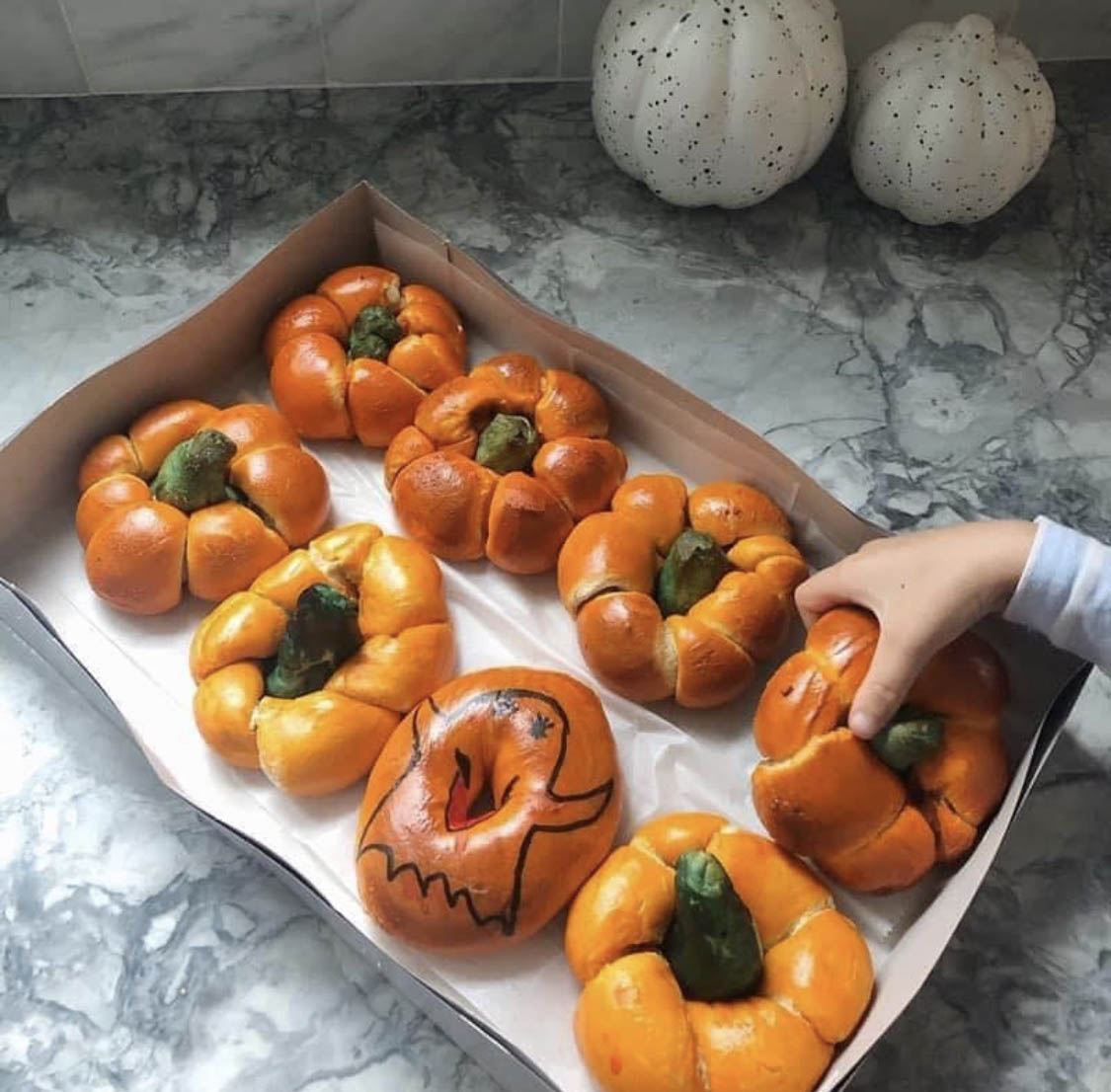 Pumpkin shaped bagel