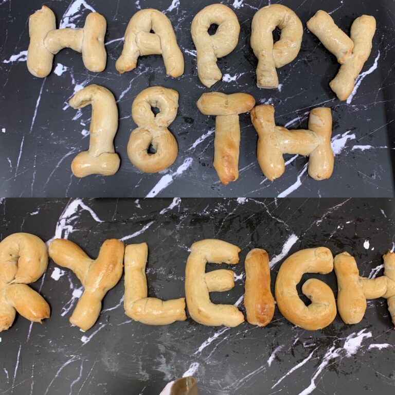 Bagels Bobby's Bagel Café